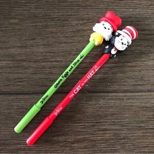 Dr. Seuss: Green Eggs and Ham & Cat in the Hat pen set.